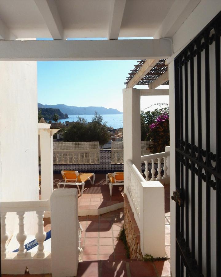 Beach Villa ,Nerja, Seaview, Pool, 3 Bedrooms, Huge Terrace And Garden Экстерьер фото