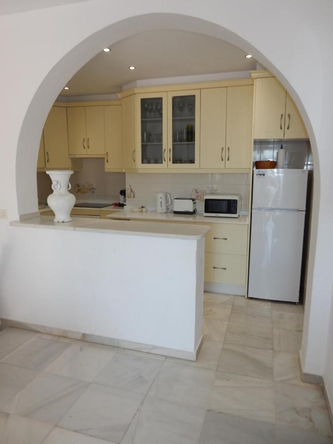Beach Villa ,Nerja, Seaview, Pool, 3 Bedrooms, Huge Terrace And Garden Экстерьер фото