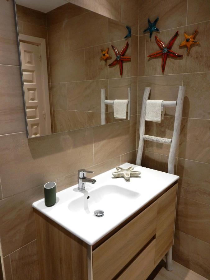 Beach Villa ,Nerja, Seaview, Pool, 3 Bedrooms, Huge Terrace And Garden Экстерьер фото